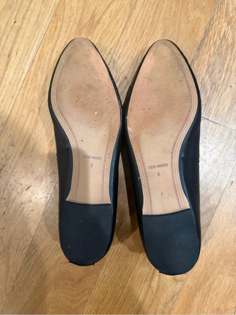 Steve Madden Black Pointed Ballet Flats with Heel Tab